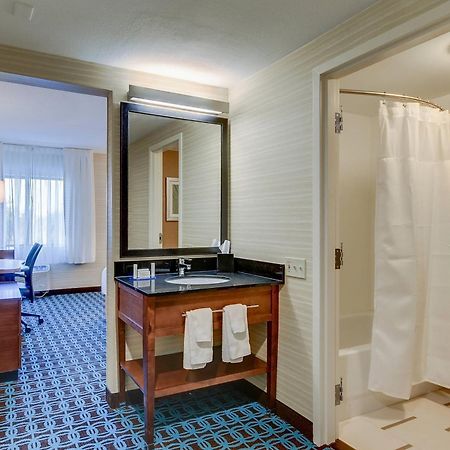 Fairfield Inn By Marriott Amesbury Eksteriør bilde